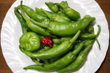 ししとう、野菜、おいしい、辛い、お酒のつまみ、