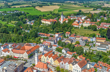 Blick über die Altstadt von Dorfen in Oberbayern nach Norden