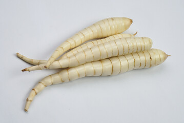 Arrow Root