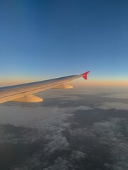 Obraz premium wing of airplane