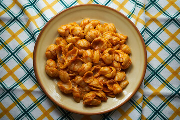 gotowany makaron  © Marcin Łazarczyk