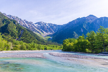 日本の風景・初夏　長野　新緑の上高地