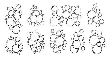 Fototapeta premium Doodle soap bubble. Sketch water round bubbles. Line soap foam, water drop. Hand drawn outlines bubbly signs. Fizzy clean bubble icons. Vector outline bathroom airy shapes