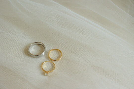 wedding rings