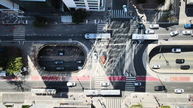 Vista a&eacute;rea da Av. Paulista - Centro financeiro de S&atilde;o Paulo - Brasil	