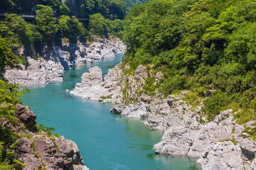日本の風景・夏　徳島県三好市　大歩危峡