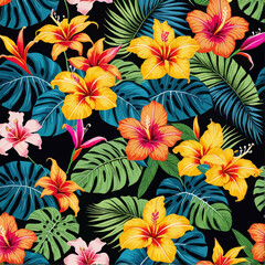 Bright and Vibrant Tropical Flower Pattern