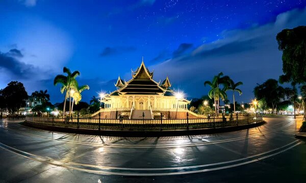 landmark of phnom penh cambodia
