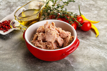 Canned tuna fillet for salad