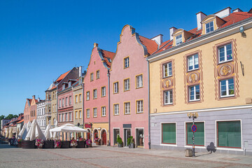 Rynek w Olsztynie w słoneczny dzień   Market Square in Olsztyn on a sunny day © Adrian White