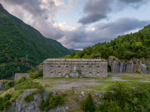Fuerte de Santa Elena en la Hoz de Jaca Biescas