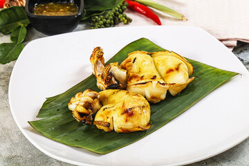 Delicous Grilled cuttlefish with sauce