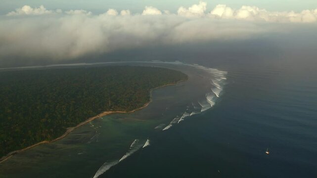 Island ocean G-land Nature