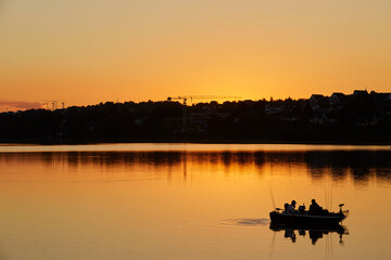 Naklejka premium Sonnenuntergang am Möhnesee, Stockumer Damm, Kreis Soest, August 2023