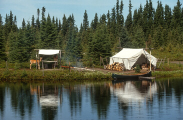 Village indiens Kreeks, Maison de trappeurs,  Quebec, Canada