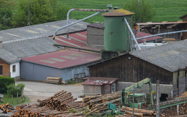 Vue sur une scierie, industrie du bois