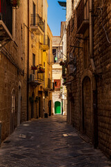 Obraz premium Narrow streets in Bari, Italy