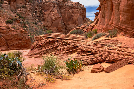 An open area between sections of Canyon X near Page, Arizona.