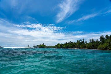 Tropical Island Paradise with Crystal Clear Water, Lush Greenery, and Serene Beaches - Stunning Caribbean Landscape for Eco-Tourism, Adventure, and Unspoiled Nature Travel Destinations