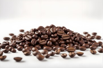 Obraz premium Bunch of coffee beans with a white background