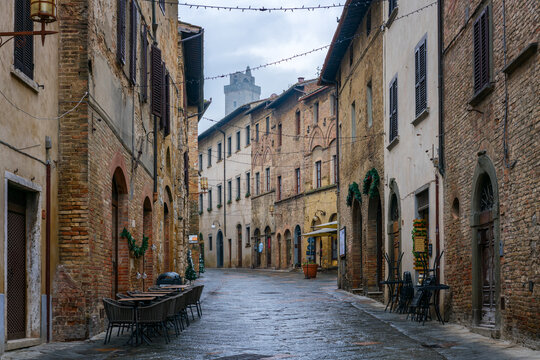 Fototapeta San Gimignano historic village center in Tuscany, Italy