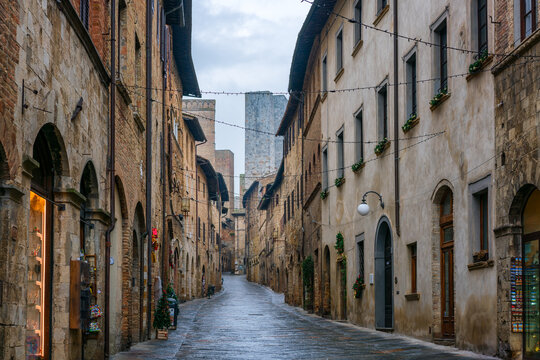 Fototapeta San Gimignano historic village center in Tuscany, Italy