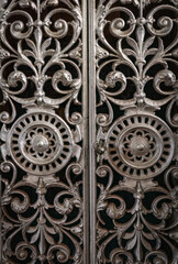 The vintage ancient lattice doors