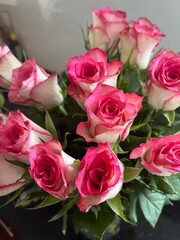 pink roses bouquet