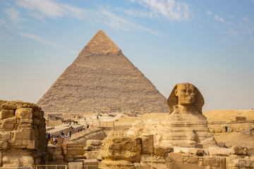 Beautiful profile of the Great Sphinx including pyramids of Menkaure and Khafre in the background...