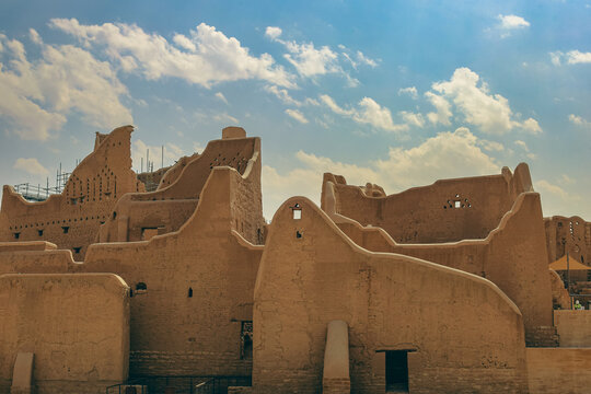 Fototapeta Riyadh Saudi Arabia Mar 11 2023: Al Diriyah old capital . Diriyah ruins - Saudi culture. National day