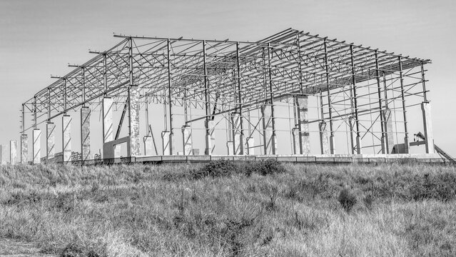 Steel Building Warehouse Frame Structure Black White