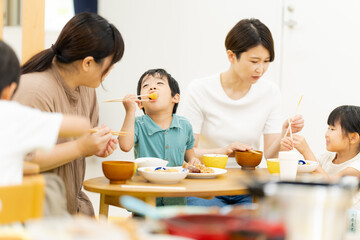 親子食堂イメージ