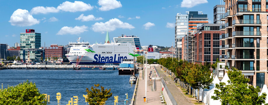 The port of Kiel with the Swedish ferry Stena Germanica of the Stena Line - 8589 - Kiel, September 05, 2024