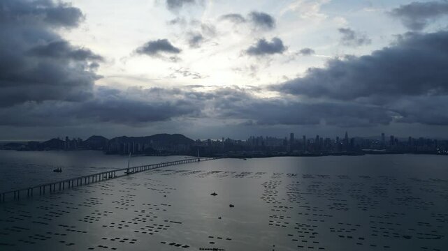 a Shenzhen Bay bridge that connects Shenzhen with Hong Kong