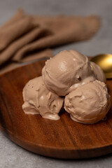 Baileys liqueur-based coffee ice cream balls