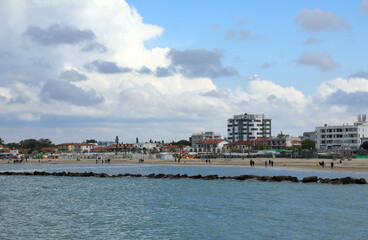 Fototapeta premium condominiums and hotels on the seashore to accommodate tourists during the summer season