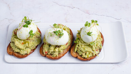 Bruschettas with pesto sauce and mozzarella