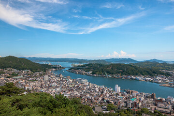 千光寺公園からの眺め。尾道水道と尾道の町並み(広島県尾道市)