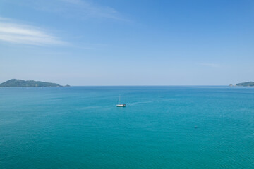Obraz premium High angle view Beautiful Sea in summer high season at Phuket island Thailand