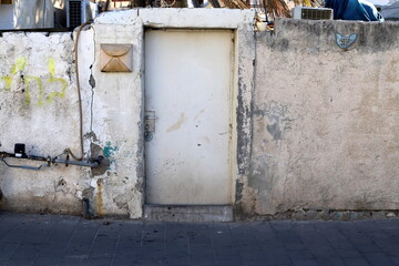door as an architectural detail in the construction of buildings and structures.