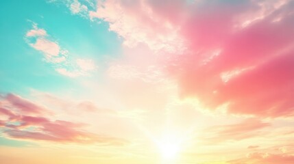 Obraz premium Bright sunbeams painting sky in pastel shades