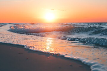 Obraz premium Waves crashing on beach at sunset with golden light reflecting on water