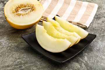 Sweet juicy ripe melon slices