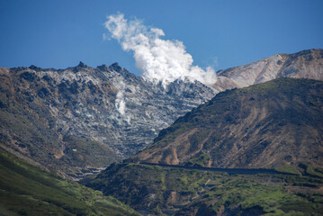 九重連山、噴煙が見える風景