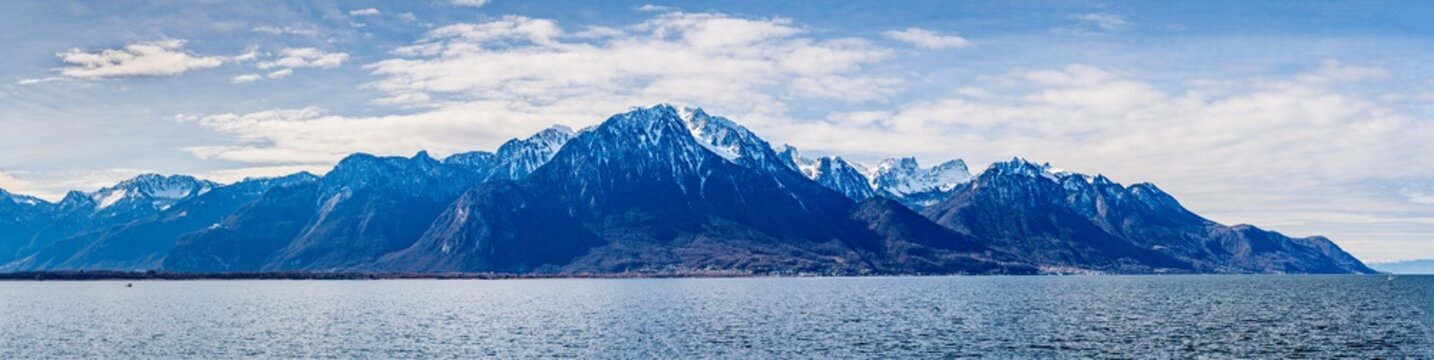 2024 Beautiful view on lake Geneva and Montreux