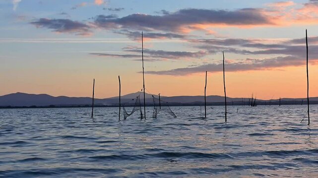 Tramonto sul Lago Trasimeno, Umbria, Italia
