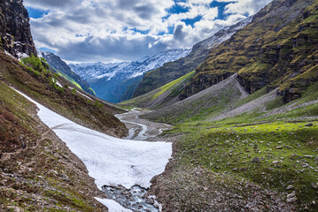 Rupin Pass is a high altitude trek in Himachal Pradesh located at 4650m.Trek is full of diversity from majestic Himalayan ranges to waterfalls, glacial meadows, snow-covered landscapes, lush forests.