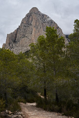Puig Campana desde su base