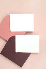 가을 색감의 카드,인사카드,포스터 목업