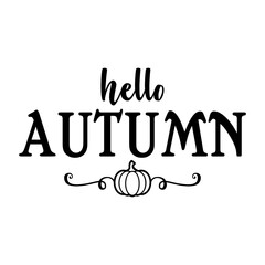 Logo con texto manuscrito hello autumn con silueta de calabaza con florituras para su uso en felicitaciones y tarjetas © teracreonte